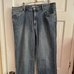 Chicos Platinum Womens Straight Leg Jeans Size 3.5 Size 16/18 Med Blue Wash